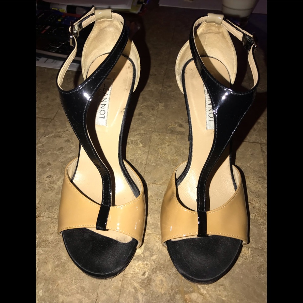 Jeannot patent leather sandals